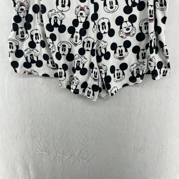 Disney Sleep Shorts Women's Sz 1X White Black Mickey Mouse Pattern Elastic Waist - Picture 9 of 11